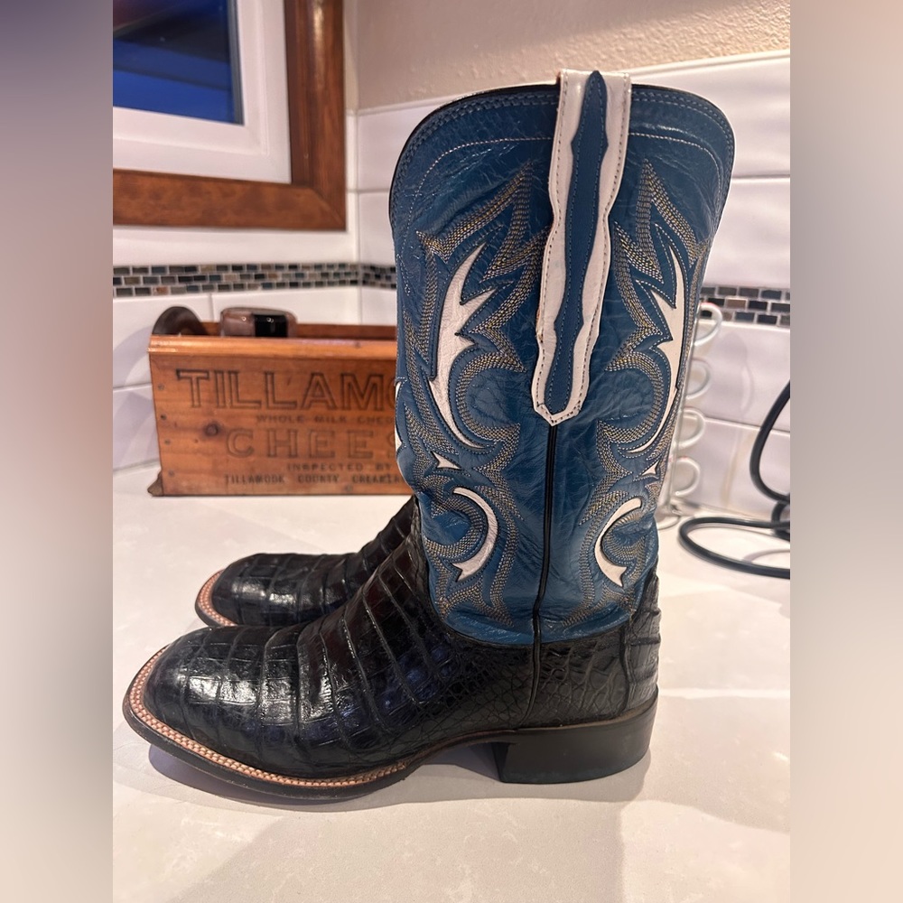 Caimen Lucchese Boots